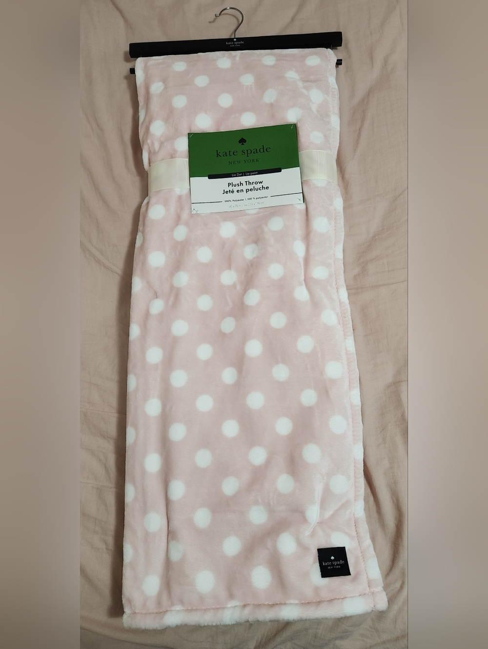 New Kate Spade Plush Fleece Throw Blanket Pink White Dot 60" X 70